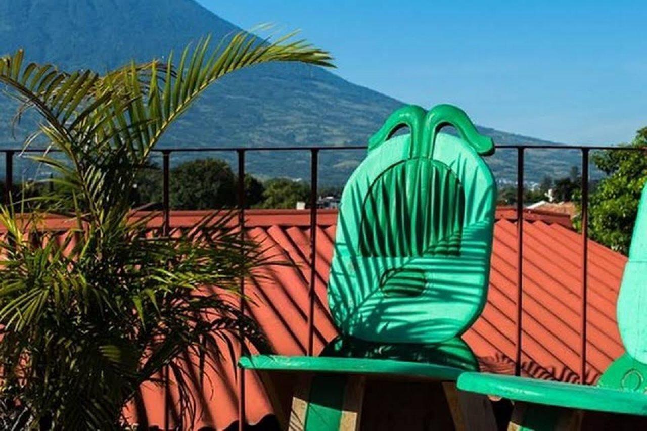 Hotel Y Galeria Uxlabil Antigua Екстериор снимка